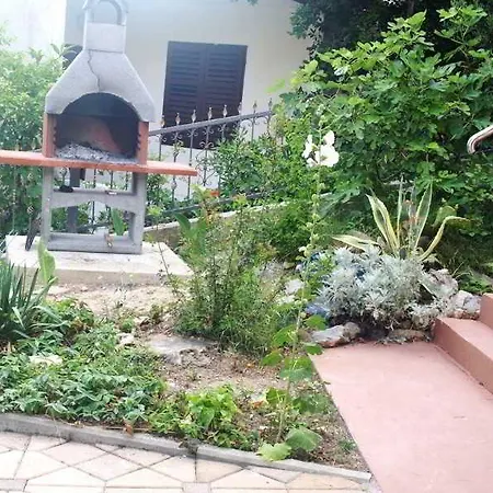 Apartman Dvorski *