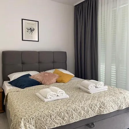 Apartment Dvorski