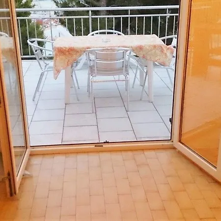 Apartment Dvorski *