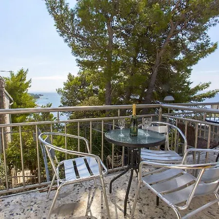 Dvorski Apartment